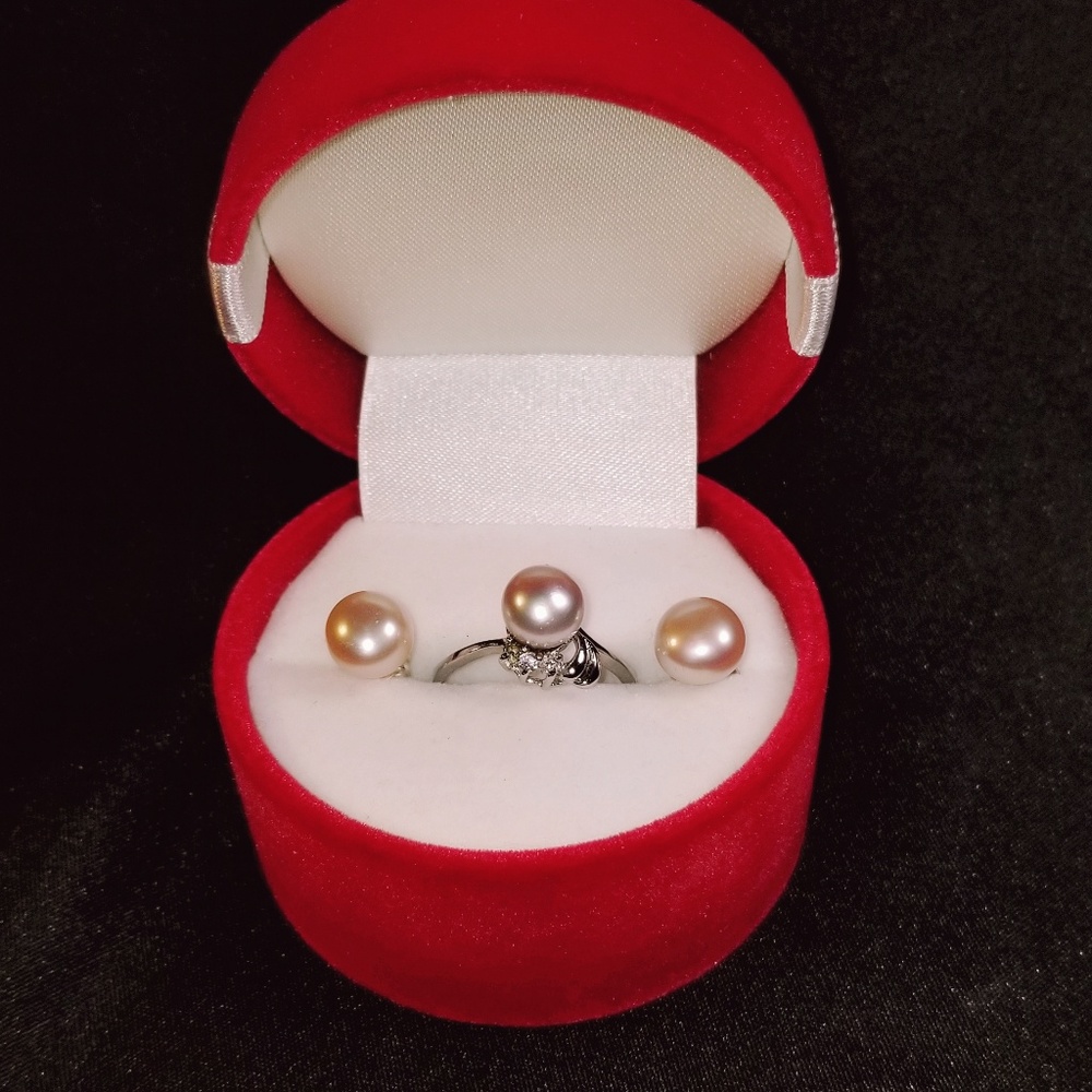 Pearls set : Insist on Quality